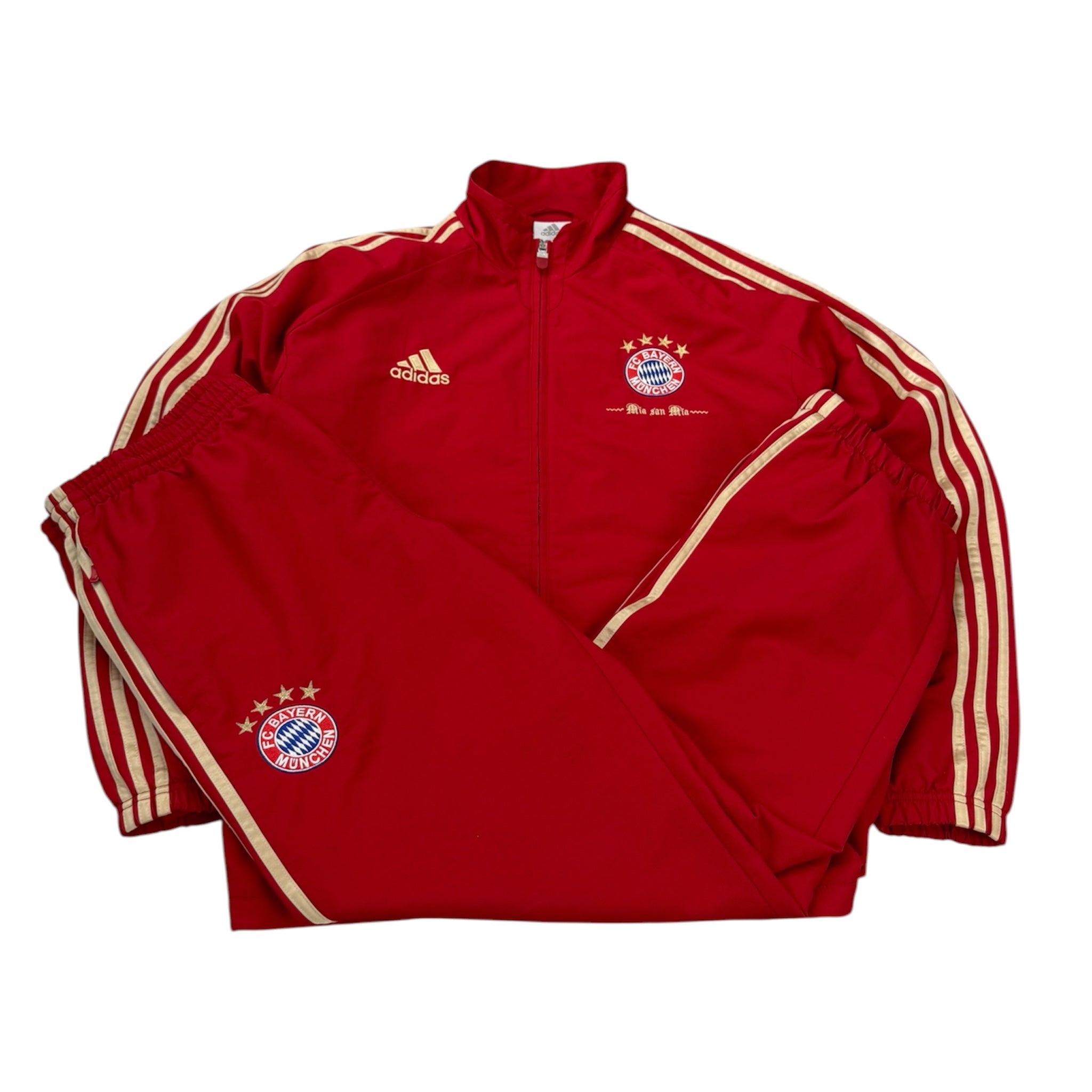 Adidas FC Bayern Tracksuit 2011 (L)