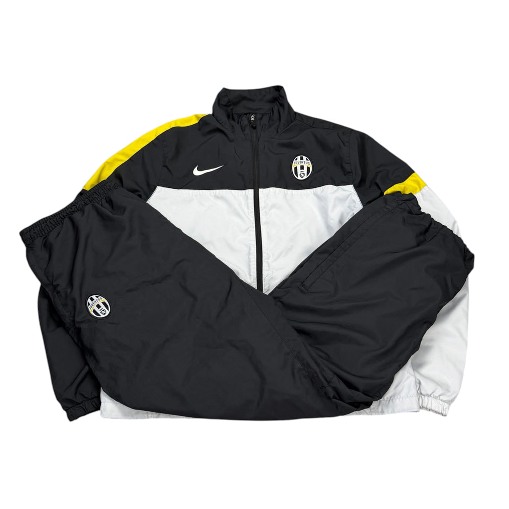 Nike Juventus Tracksuit 2013 (M)