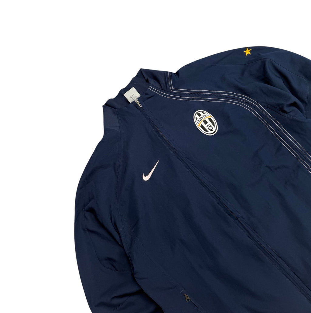 Nike Juventus Tracksuit 2004 (S)